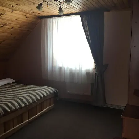 Zatishniy Dvir 4* ירמכה