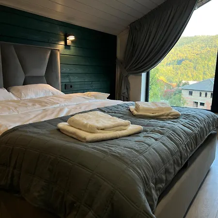 Guest house Zatishniy Dvir *