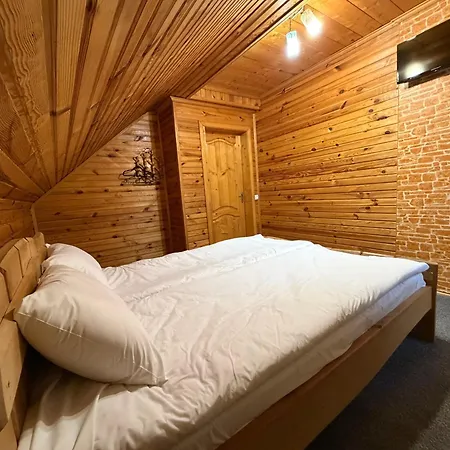 Zatishniy Dvir Casa de hóspedes Yaremche