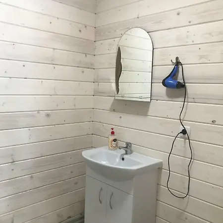 Zatishniy Dvir Jaremče