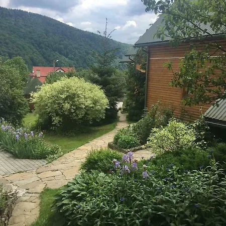 Penzion Zatishniy Dvir