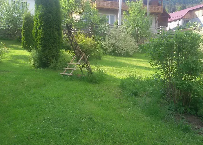 Casa de hóspedes Zatishniy Dvir 4*