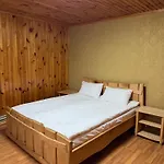 Zatishniy Dvir Affittacamere Jaremče