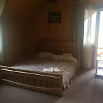 Zatishniy Dvir Affittacamere Jaremče