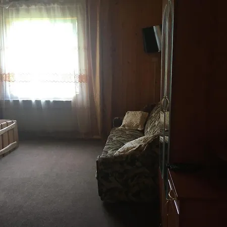 Zatishniy Dvir Гостевой дом Яремча
