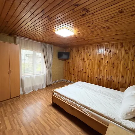 Zatishniy Dvir Guest house 4*