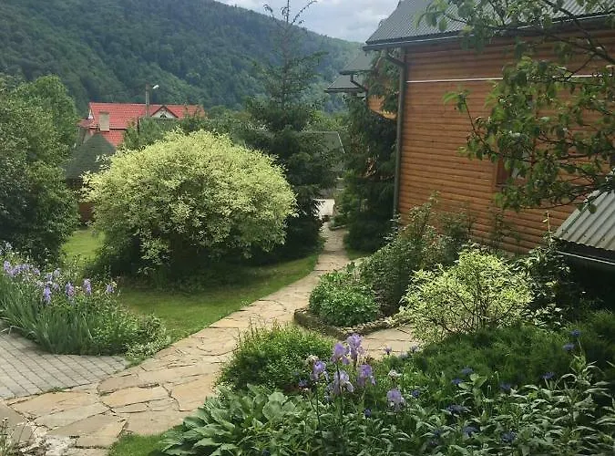 Guest house Zatishniy Dvir