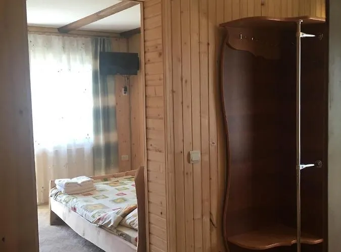 Zatishniy Dvir Guest house 4*
